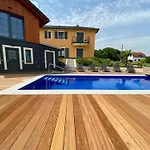 Waltersdorf - Pool & Wellness アパート *