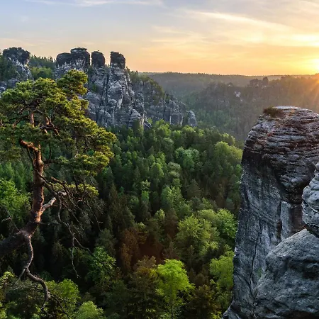 Waltersdorf - Pool & Wellness *