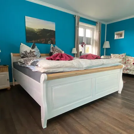 Waltersdorf - Pool & Wellness