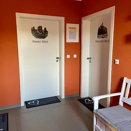 Waltersdorf - Pool & Wellness